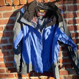 Vintage blue and gray ski jacket